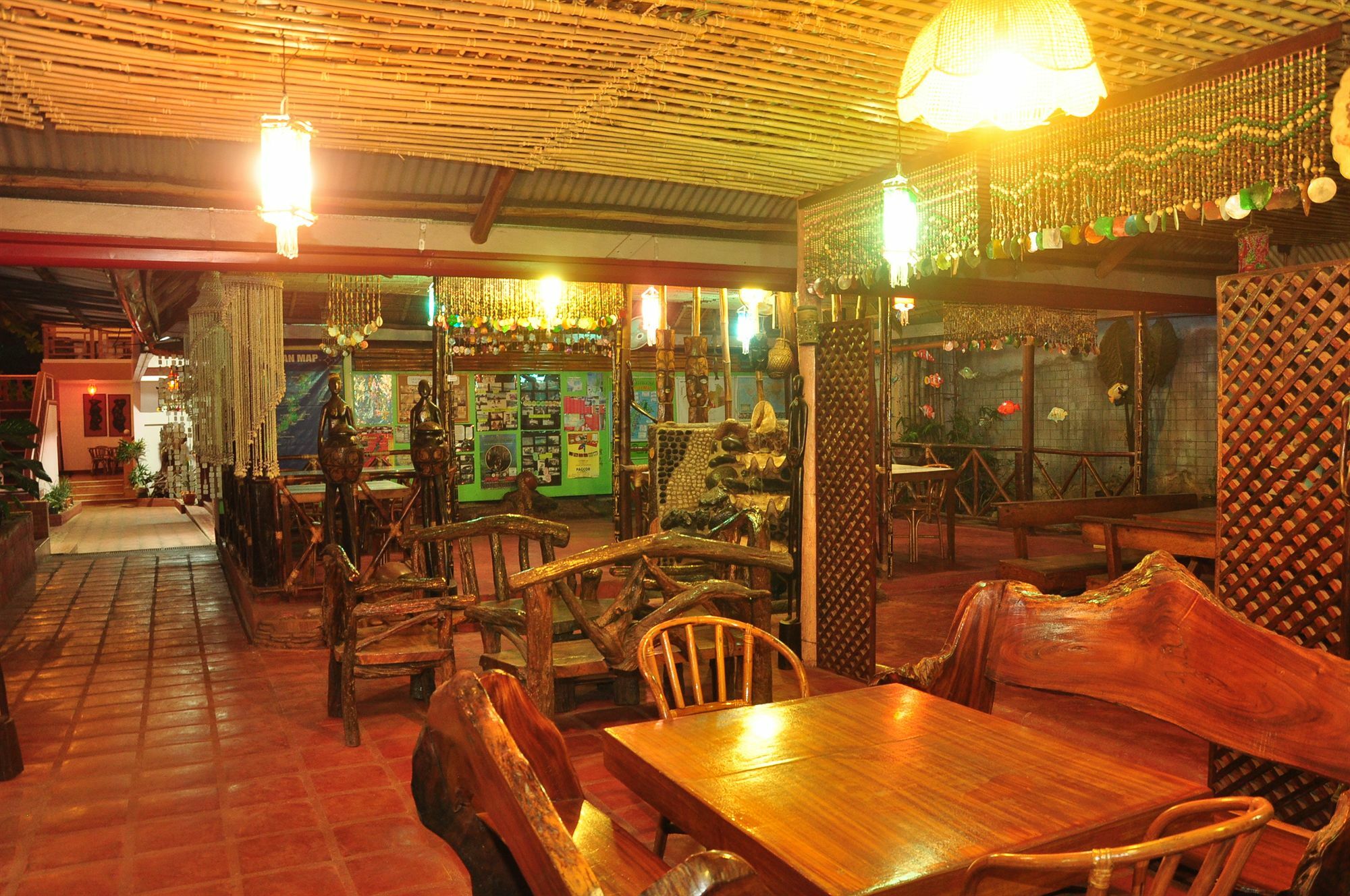 Lola Itang Pension House Tiniguiban Buitenkant foto