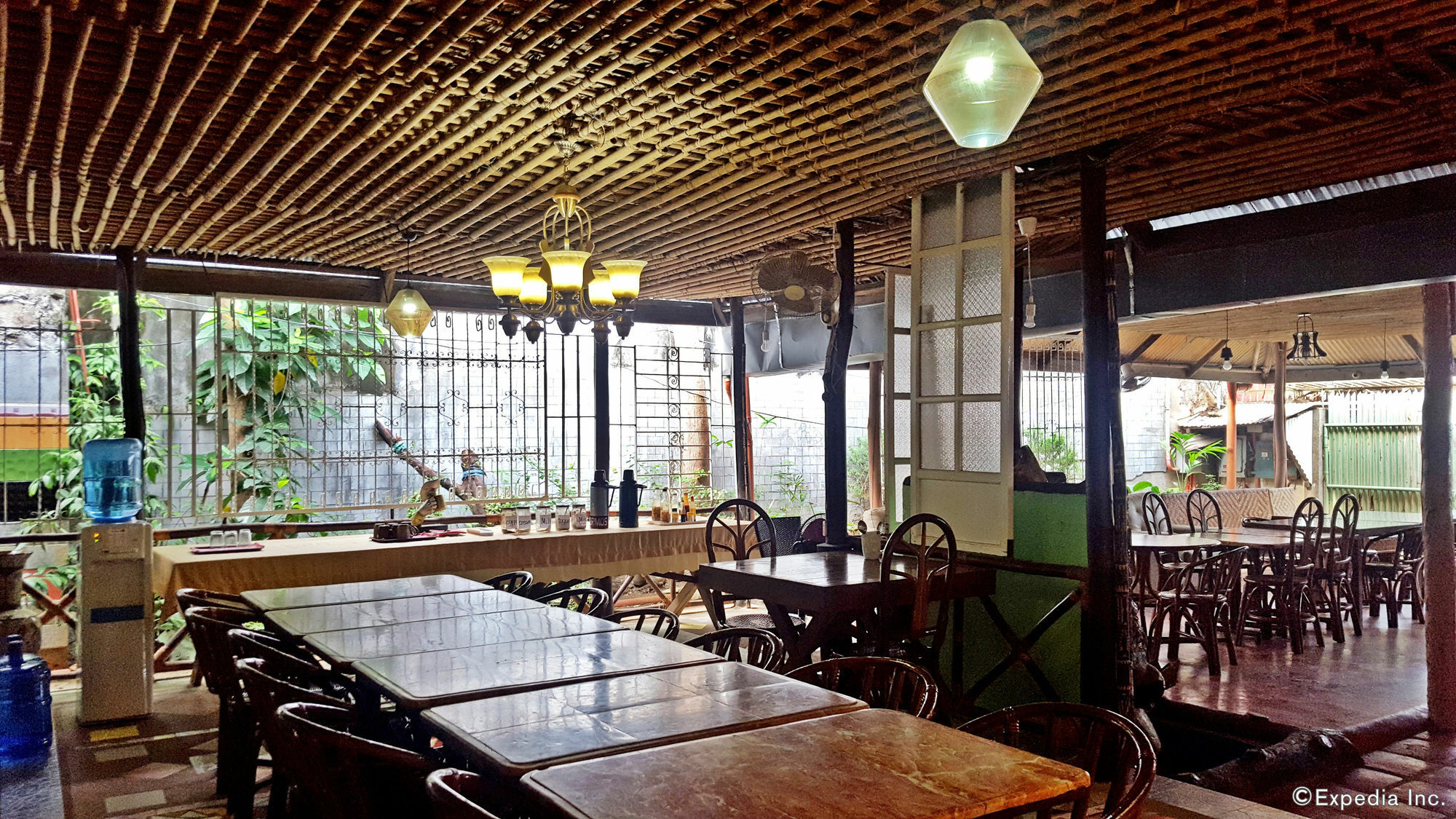 Lola Itang Pension House Tiniguiban Buitenkant foto